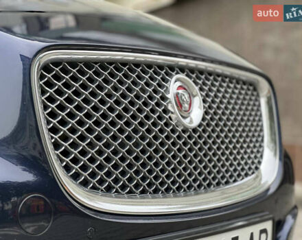 Синий Ягуар Икс Джей, объемом двигателя 2.99 л и пробегом 140 тыс. км за 24850 $, фото 11 на Automoto.ua