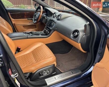 Синий Ягуар Икс Джей, объемом двигателя 3 л и пробегом 147 тыс. км за 24700 $, фото 36 на Automoto.ua