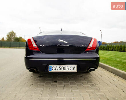 Синий Ягуар Икс Джей, объемом двигателя 3 л и пробегом 177 тыс. км за 15150 $, фото 14 на Automoto.ua