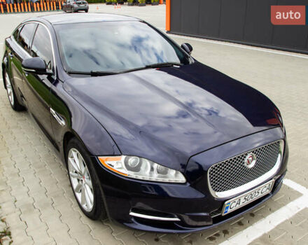 Синий Ягуар Икс Джей, объемом двигателя 3 л и пробегом 177 тыс. км за 15150 $, фото 6 на Automoto.ua