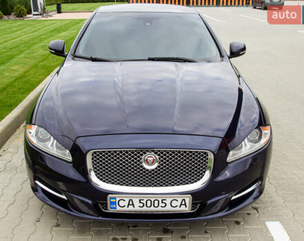 Синий Ягуар Икс Джей, объемом двигателя 3 л и пробегом 177 тыс. км за 15150 $, фото 3 на Automoto.ua