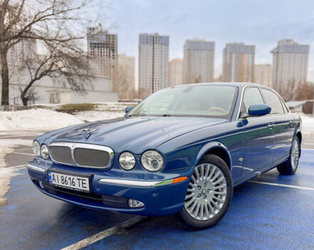 Синий Ягуар Икс Джей, объемом двигателя 3.6 л и пробегом 120 тыс. км за 18800 $, фото 1 на Automoto.ua