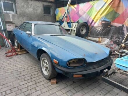 Ягуар ХЖС 1977 в Одессе на Automoto.ua Синий Ягуар ХЖС, объемом двигателя 0 л и пробегом 1 тыс. км за 20000 $, фото 1 на Automoto.ua
