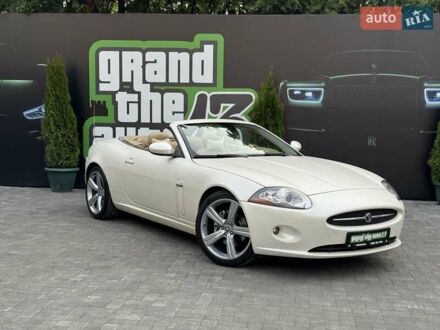 Ягуар ХК 2006 у Києві на Automoto.ua Білий Ягуар ХК, об'ємом двигуна 4.2 л та пробігом 130 тис. км за 17990 $, фото 1 на Automoto.ua