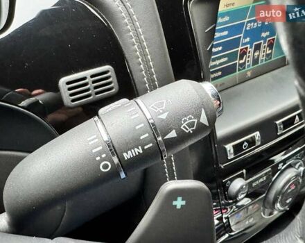 Черный Ягуар ХК, объемом двигателя 5 л и пробегом 65 тыс. км за 27990 $, фото 19 на Automoto.ua