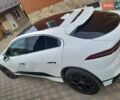 Белый Ягуар I-Pace, объемом двигателя 0 л и пробегом 140 тыс. км за 24000 $, фото 3 на Automoto.ua