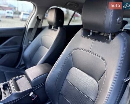 Білий Ягуар I-Pace, об'ємом двигуна 0 л та пробігом 170 тис. км за 21999 $, фото 14 на Automoto.ua