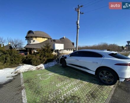 Белый Ягуар I-Pace, объемом двигателя 0 л и пробегом 43 тыс. км за 57000 $, фото 3 на Automoto.ua