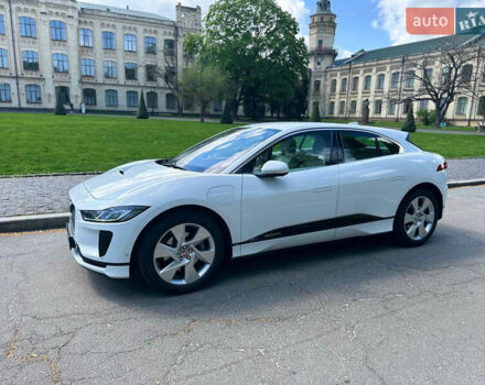 Белый Ягуар I-Pace, объемом двигателя 0 л и пробегом 44 тыс. км за 27800 $, фото 2 на Automoto.ua