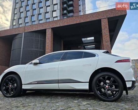 Білий Ягуар I-Pace, об'ємом двигуна 0 л та пробігом 44 тис. км за 30500 $, фото 8 на Automoto.ua
