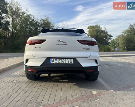 Белый Ягуар I-Pace, объемом двигателя 0 л и пробегом 161 тыс. км за 23500 $, фото 3 на Automoto.ua