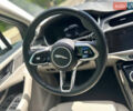 Белый Ягуар I-Pace, объемом двигателя 0 л и пробегом 44 тыс. км за 27800 $, фото 18 на Automoto.ua