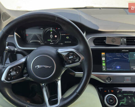 Белый Ягуар I-Pace, объемом двигателя 0 л и пробегом 122 тыс. км за 25700 $, фото 22 на Automoto.ua