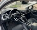 Белый Ягуар I-Pace, объемом двигателя 0 л и пробегом 127 тыс. км за 22100 $, фото 24 на Automoto.ua