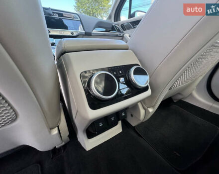 Белый Ягуар I-Pace, объемом двигателя 0 л и пробегом 62 тыс. км за 23000 $, фото 26 на Automoto.ua