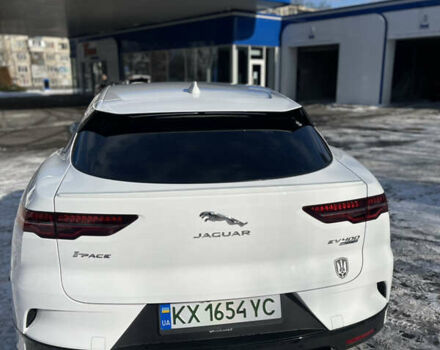 Белый Ягуар I-Pace, объемом двигателя 0 л и пробегом 150 тыс. км за 26000 $, фото 4 на Automoto.ua