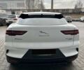 Білий Ягуар I-Pace, об'ємом двигуна 0 л та пробігом 85 тис. км за 24900 $, фото 6 на Automoto.ua