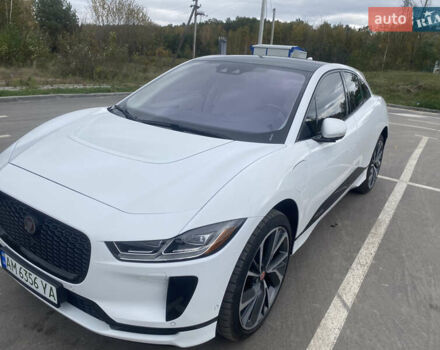 Білий Ягуар I-Pace, об'ємом двигуна 0 л та пробігом 71 тис. км за 32400 $, фото 3 на Automoto.ua