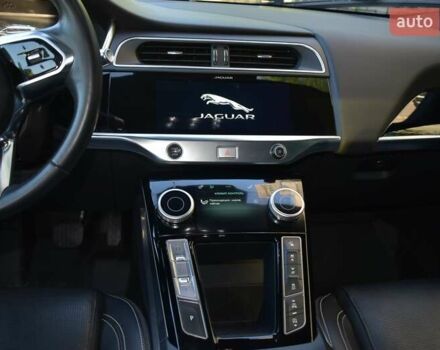 Белый Ягуар I-Pace, объемом двигателя 0 л и пробегом 61 тыс. км за 25000 $, фото 20 на Automoto.ua