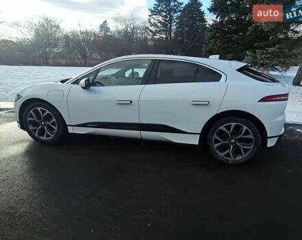 Белый Ягуар I-Pace, объемом двигателя 0 л и пробегом 123 тыс. км за 18000 $, фото 1 на Automoto.ua