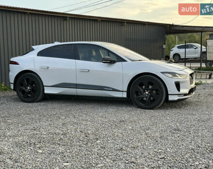 Белый Ягуар I-Pace, объемом двигателя 0 л и пробегом 99 тыс. км за 23999 $, фото 4 на Automoto.ua