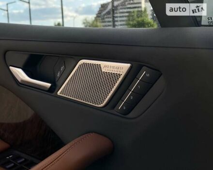Белый Ягуар I-Pace, объемом двигателя 0 л и пробегом 54 тыс. км за 31999 $, фото 38 на Automoto.ua