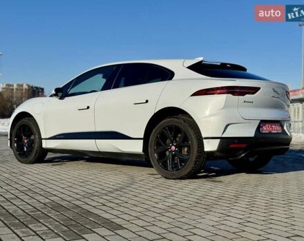 Белый Ягуар I-Pace, объемом двигателя 0 л и пробегом 81 тыс. км за 23500 $, фото 10 на Automoto.ua