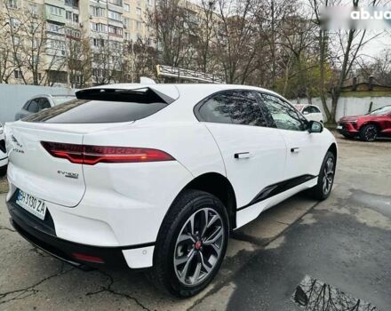 Белый Ягуар I-Pace, объемом двигателя 0 л и пробегом 77 тыс. км за 26900 $, фото 13 на Automoto.ua