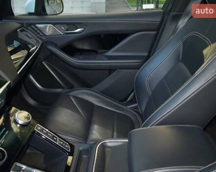 Белый Ягуар I-Pace, объемом двигателя 0 л и пробегом 61 тыс. км за 25000 $, фото 22 на Automoto.ua