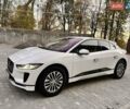 Белый Ягуар I-Pace, объемом двигателя 0 л и пробегом 127 тыс. км за 27699 $, фото 3 на Automoto.ua