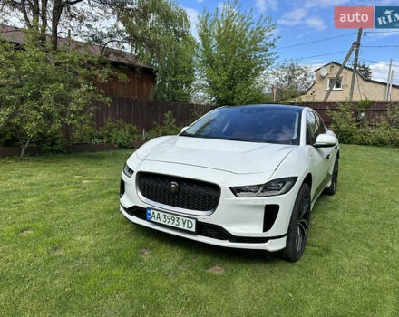 Белый Ягуар I-Pace, объемом двигателя 0 л и пробегом 43 тыс. км за 27300 $, фото 1 на Automoto.ua