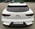 Белый Ягуар I-Pace, объемом двигателя 0 л и пробегом 129 тыс. км за 22800 $, фото 14 на Automoto.ua