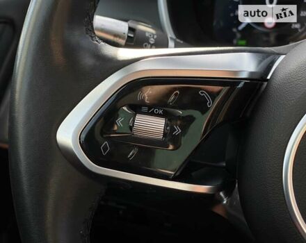 Белый Ягуар I-Pace, объемом двигателя 0 л и пробегом 54 тыс. км за 31999 $, фото 28 на Automoto.ua
