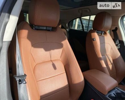 Белый Ягуар I-Pace, объемом двигателя 0 л и пробегом 54 тыс. км за 31999 $, фото 17 на Automoto.ua