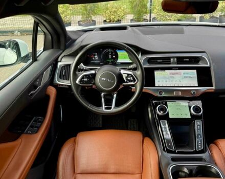 Белый Ягуар I-Pace, объемом двигателя 0 л и пробегом 37 тыс. км за 28900 $, фото 10 на Automoto.ua