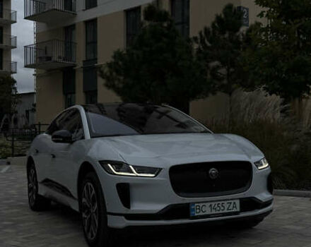 Белый Ягуар I-Pace, объемом двигателя 0 л и пробегом 84 тыс. км за 29000 $, фото 1 на Automoto.ua