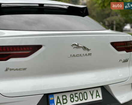 Білий Ягуар I-Pace, об'ємом двигуна 0 л та пробігом 64 тис. км за 24900 $, фото 32 на Automoto.ua