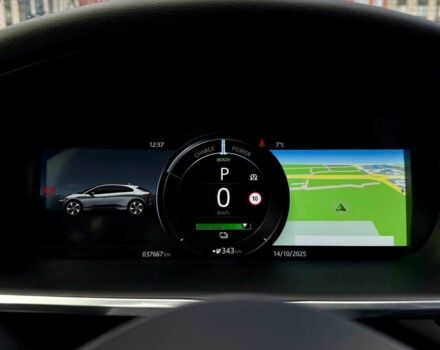 Белый Ягуар I-Pace, объемом двигателя 0 л и пробегом 37 тыс. км за 28900 $, фото 12 на Automoto.ua