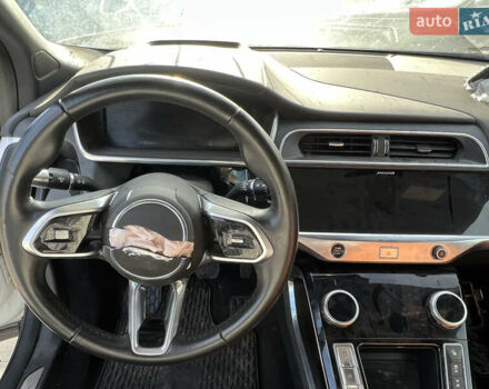 Белый Ягуар I-Pace, объемом двигателя 0 л и пробегом 83 тыс. км за 13900 $, фото 10 на Automoto.ua