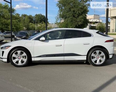 Белый Ягуар I-Pace, объемом двигателя 0 л и пробегом 54 тыс. км за 31999 $, фото 2 на Automoto.ua