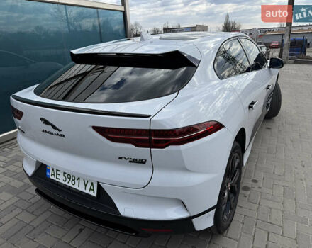Белый Ягуар I-Pace, объемом двигателя 0 л и пробегом 99 тыс. км за 27999 $, фото 7 на Automoto.ua