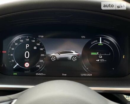 Белый Ягуар I-Pace, объемом двигателя 0 л и пробегом 54 тыс. км за 31999 $, фото 27 на Automoto.ua