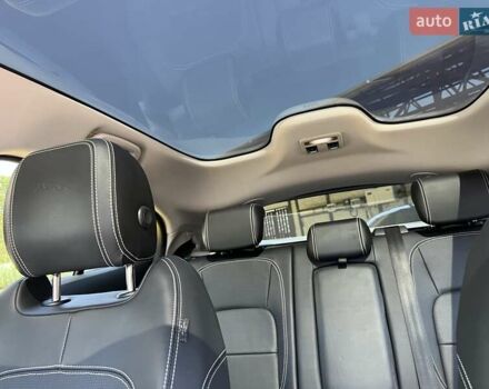 Белый Ягуар I-Pace, объемом двигателя 0 л и пробегом 62 тыс. км за 34500 $, фото 16 на Automoto.ua