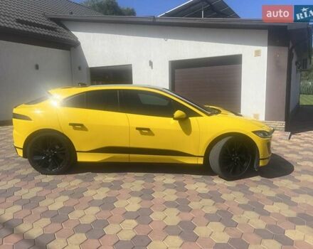Белый Ягуар I-Pace, объемом двигателя 0 л и пробегом 62 тыс. км за 34500 $, фото 7 на Automoto.ua
