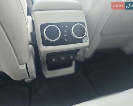 Белый Ягуар I-Pace, объемом двигателя 0 л и пробегом 101 тыс. км за 24700 $, фото 29 на Automoto.ua