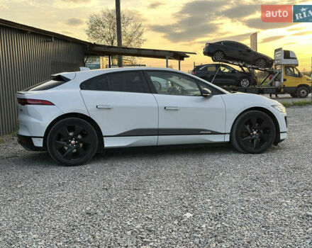 Белый Ягуар I-Pace, объемом двигателя 0 л и пробегом 99 тыс. км за 23999 $, фото 6 на Automoto.ua