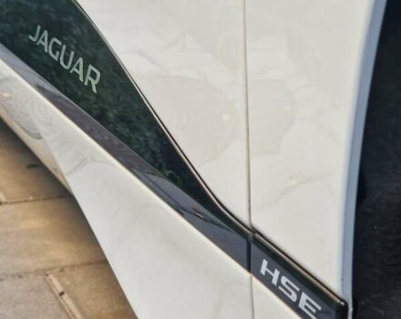 Белый Ягуар I-Pace, объемом двигателя 0 л и пробегом 40 тыс. км за 31900 $, фото 21 на Automoto.ua