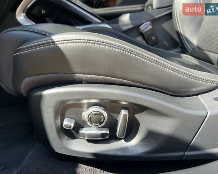 Белый Ягуар I-Pace, объемом двигателя 0 л и пробегом 62 тыс. км за 34500 $, фото 22 на Automoto.ua