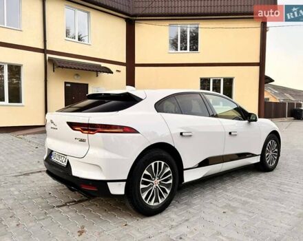 Белый Ягуар I-Pace, объемом двигателя 0 л и пробегом 127 тыс. км за 27699 $, фото 6 на Automoto.ua