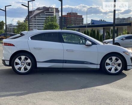 Белый Ягуар I-Pace, объемом двигателя 0 л и пробегом 54 тыс. км за 31999 $, фото 6 на Automoto.ua